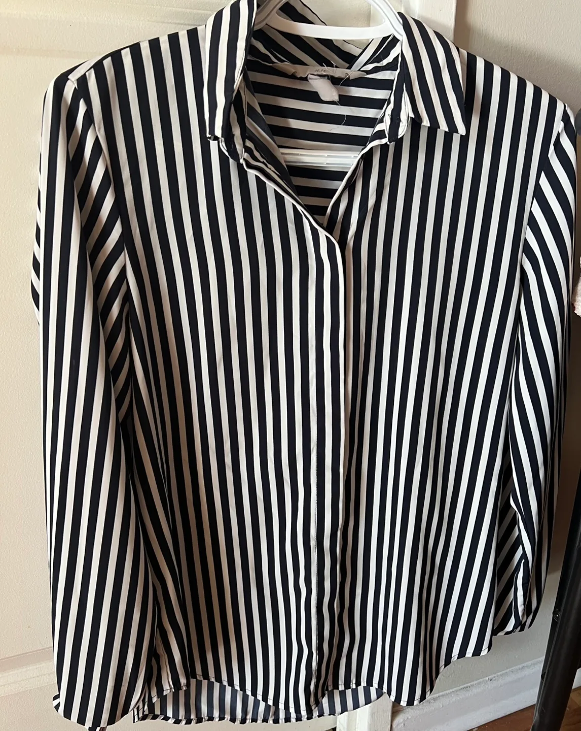 Women Shirt / Long Sleeved Blouse image indicator(2)