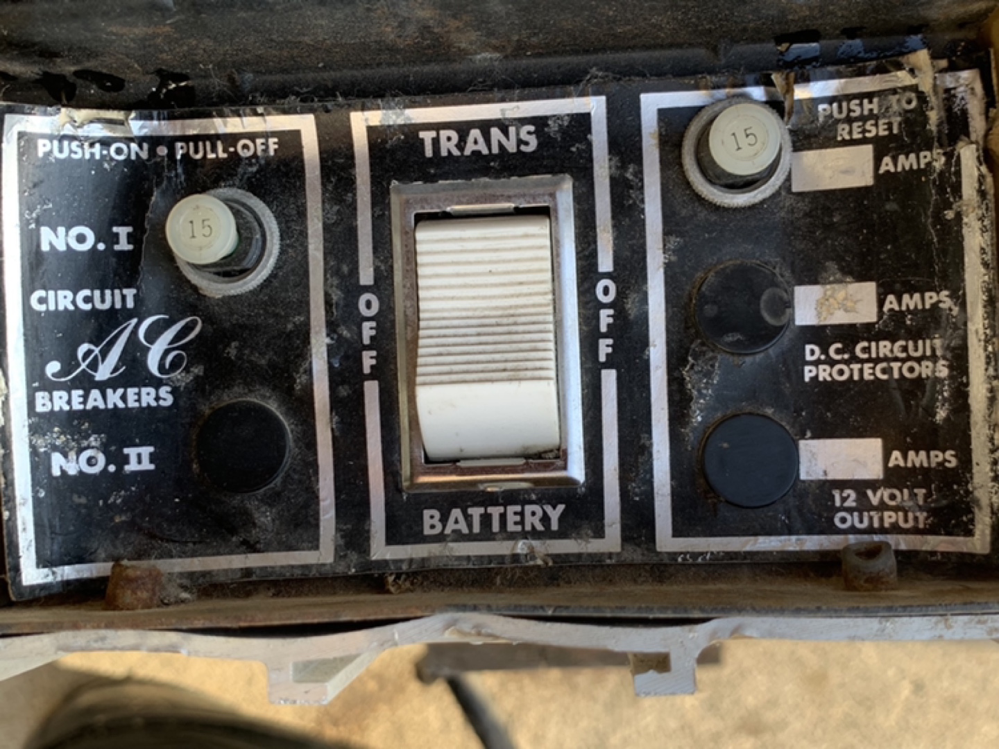 RV POWER CONVERTER - photo 3
