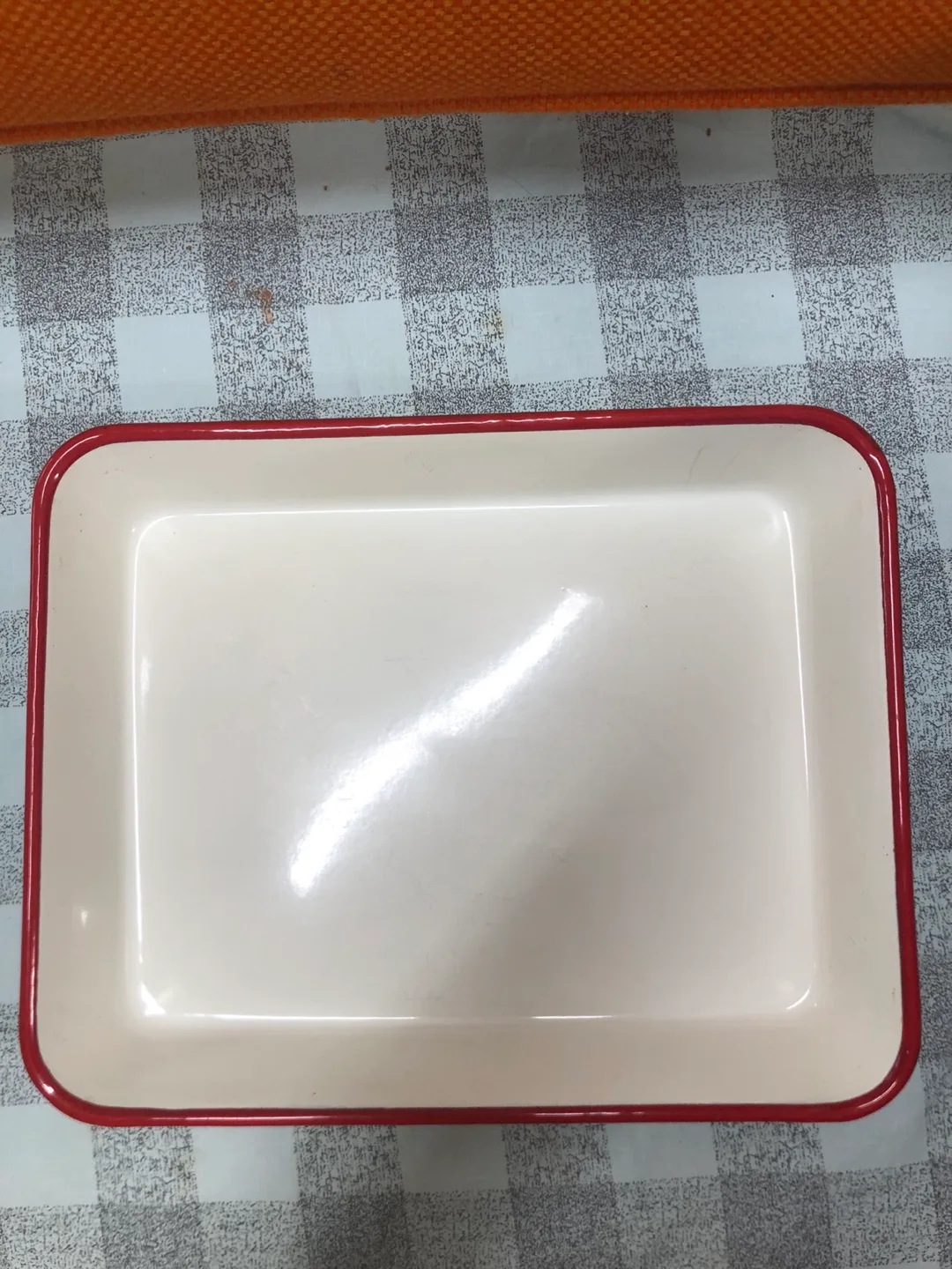 Vintage All Purpose Enamel Dish image indicator(3)