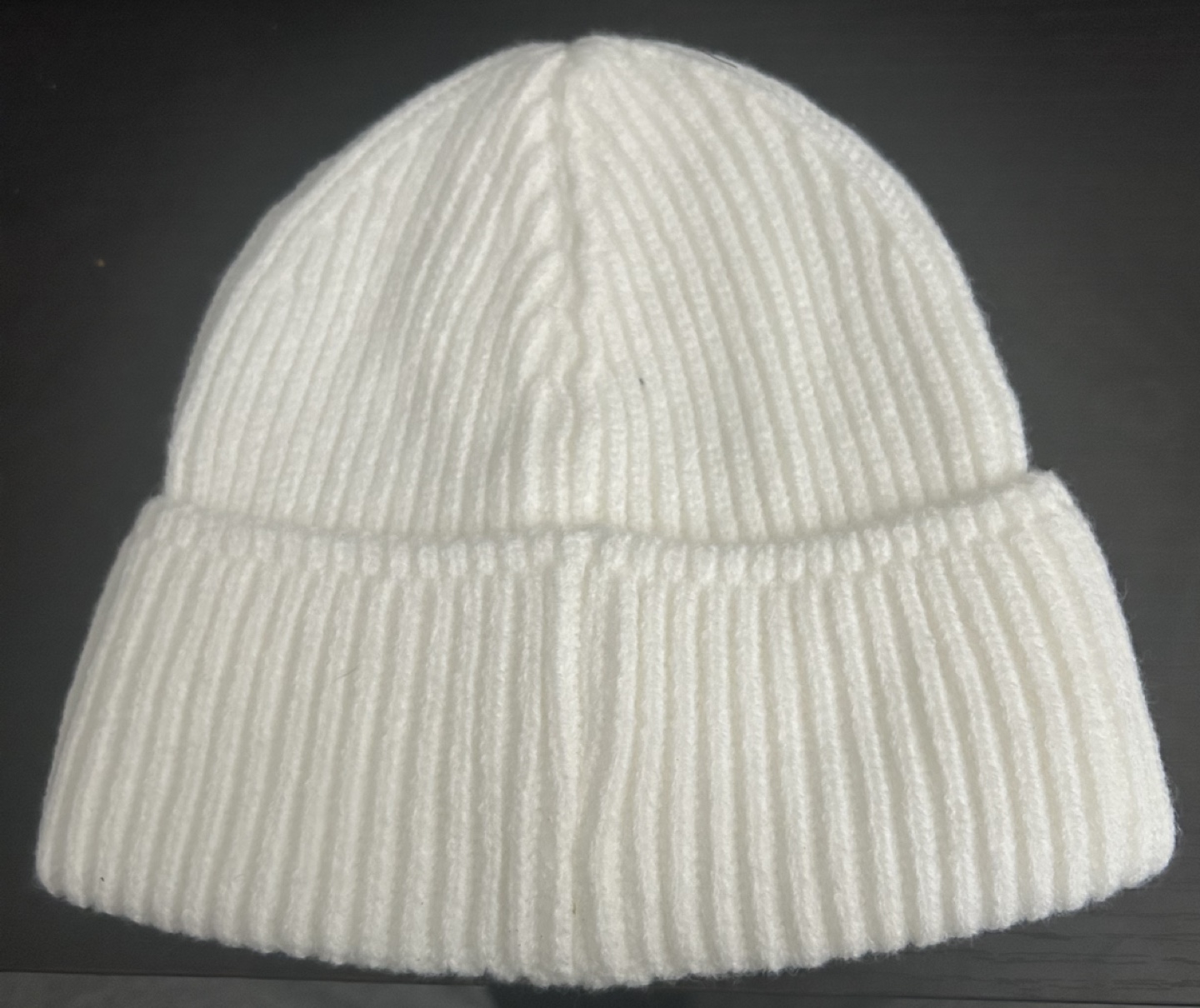 Canada Goose beanie black badge - photo 2
