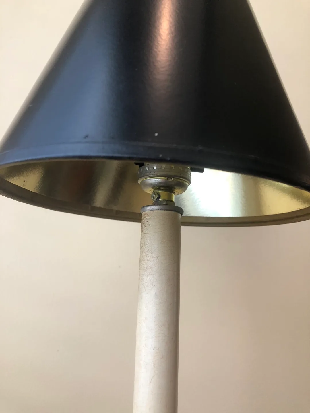 Koi Fish Table Lamp image indicator(4)