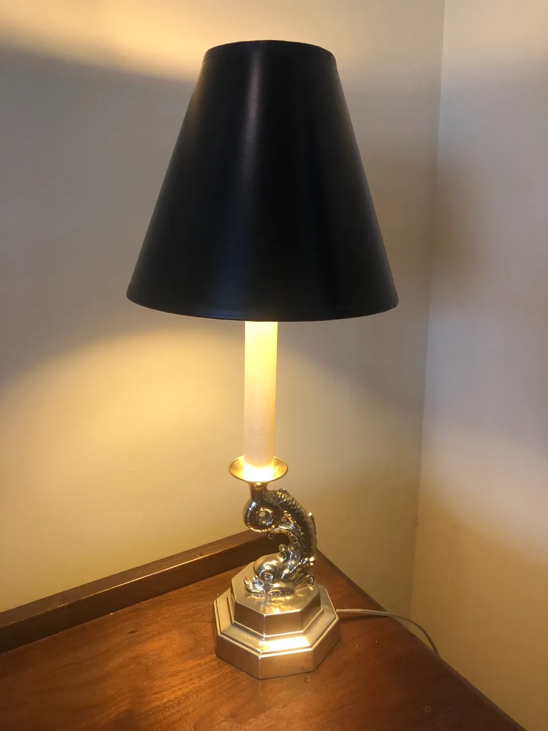 Koi Fish Table Lamp image indicator(8)