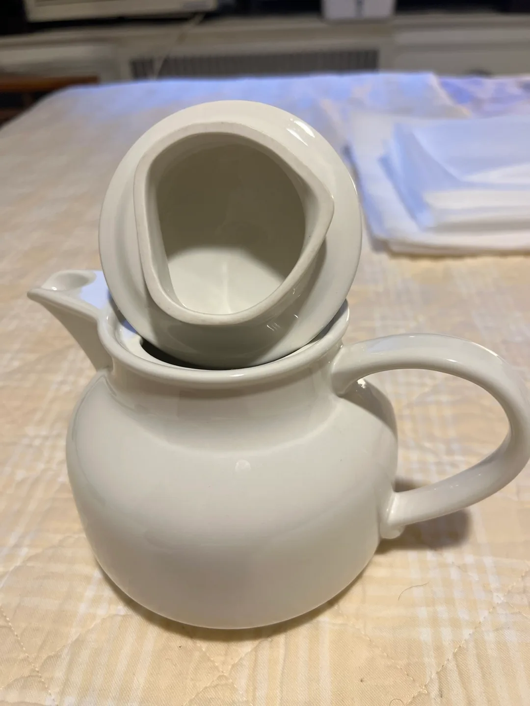 Villeroy & Boch White Teapot image indicator(3)