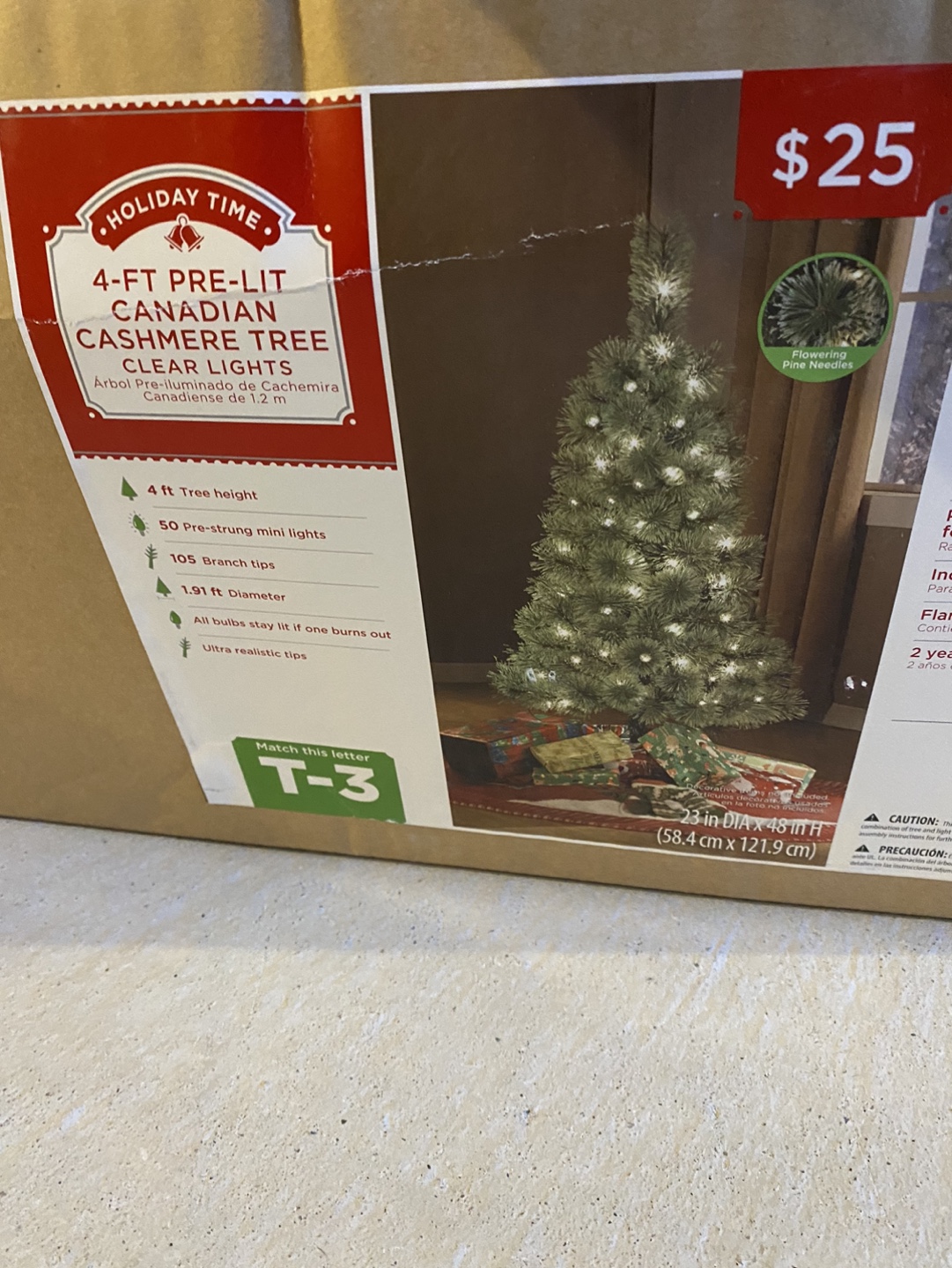 4 ft Pre-Lit Canadian Cashmere Tree with Clear Lights
