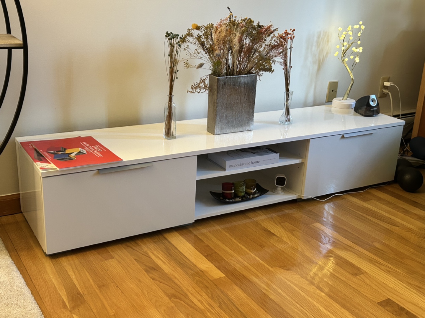 White TV Stand Mint condition