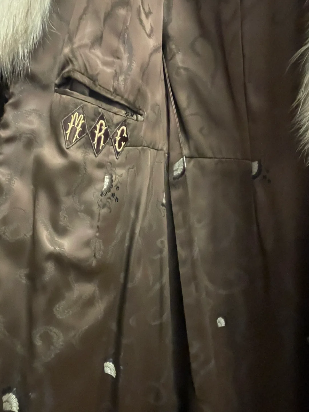 Vintage Furs by Leonard Fur Coat image indicator(6)