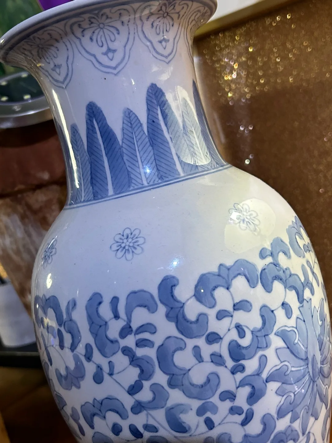 Blue and White Porcelain Vase image indicator(3)