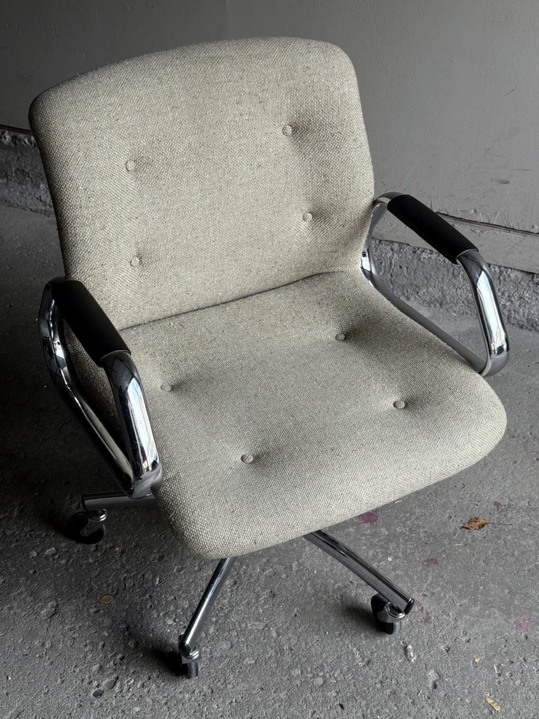 Vintage Steelcase 451 Swivel Office Chair