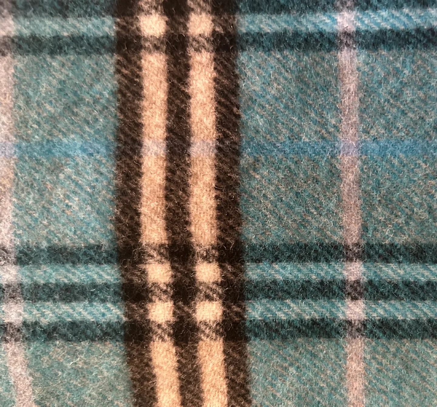 NWT Burberry 100% blue Lambswool Scarf thumbnail