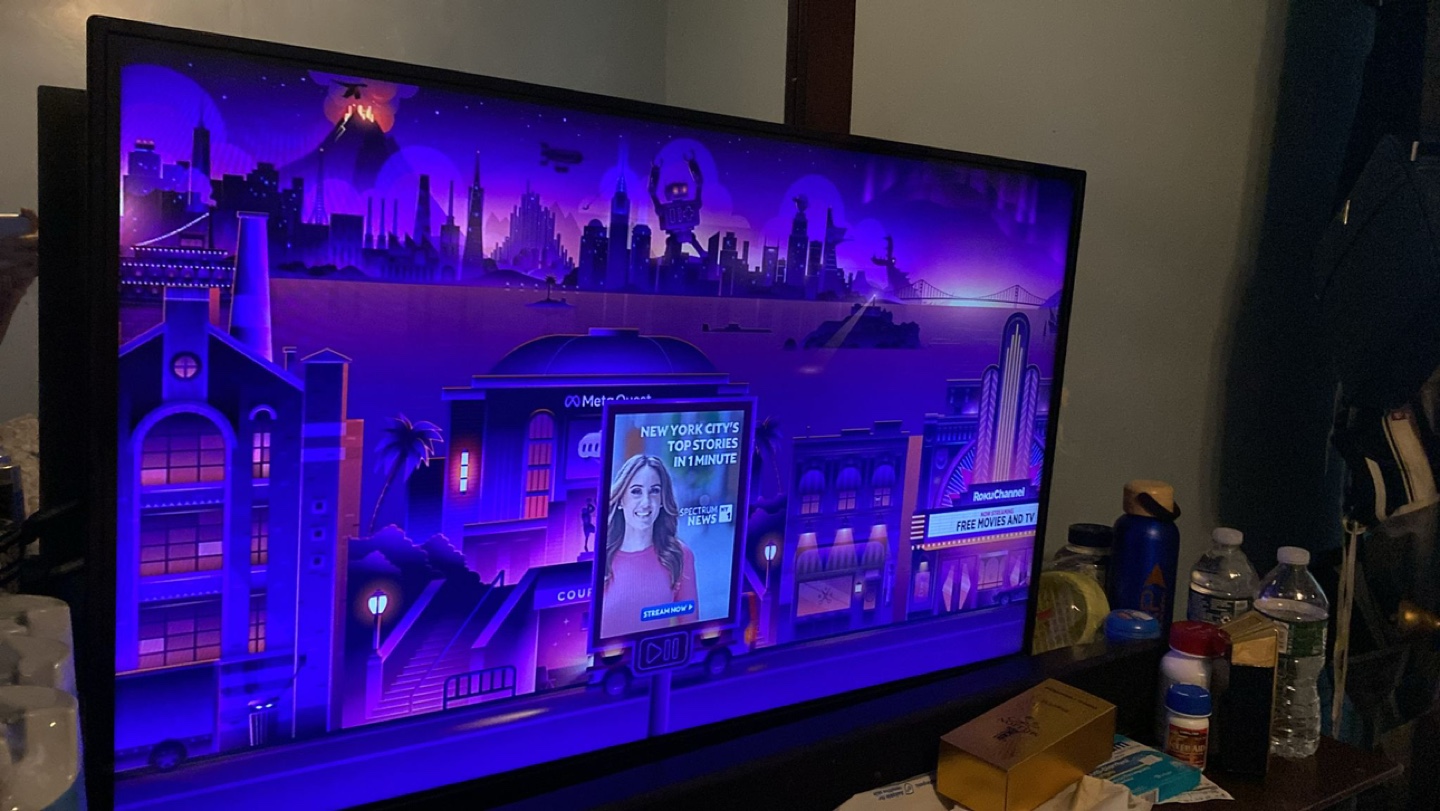 43 Inch TV - photo 2