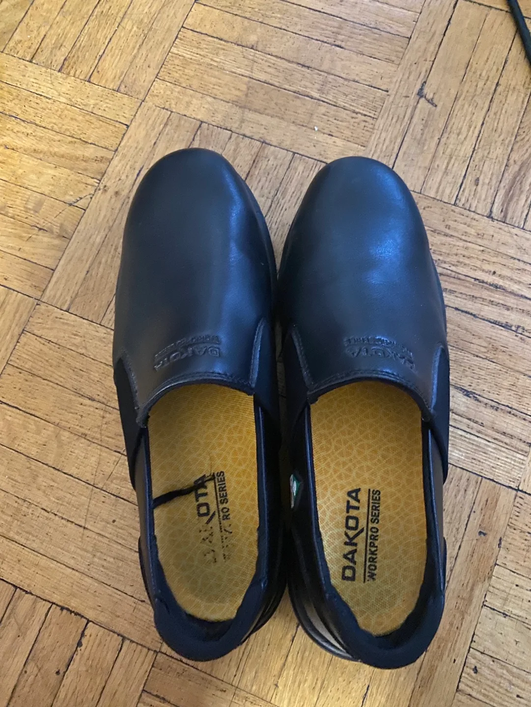 Dakota Women’s Black Safety Shoes (Sz 9) image indicator(2)