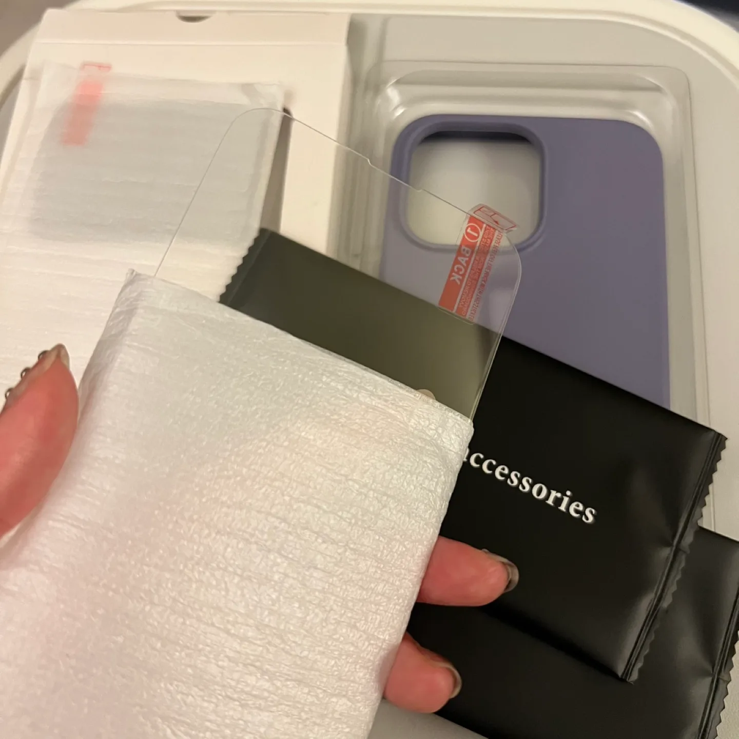 13 Pro Silicone Phone Case and Screen Protector image indicator(3)