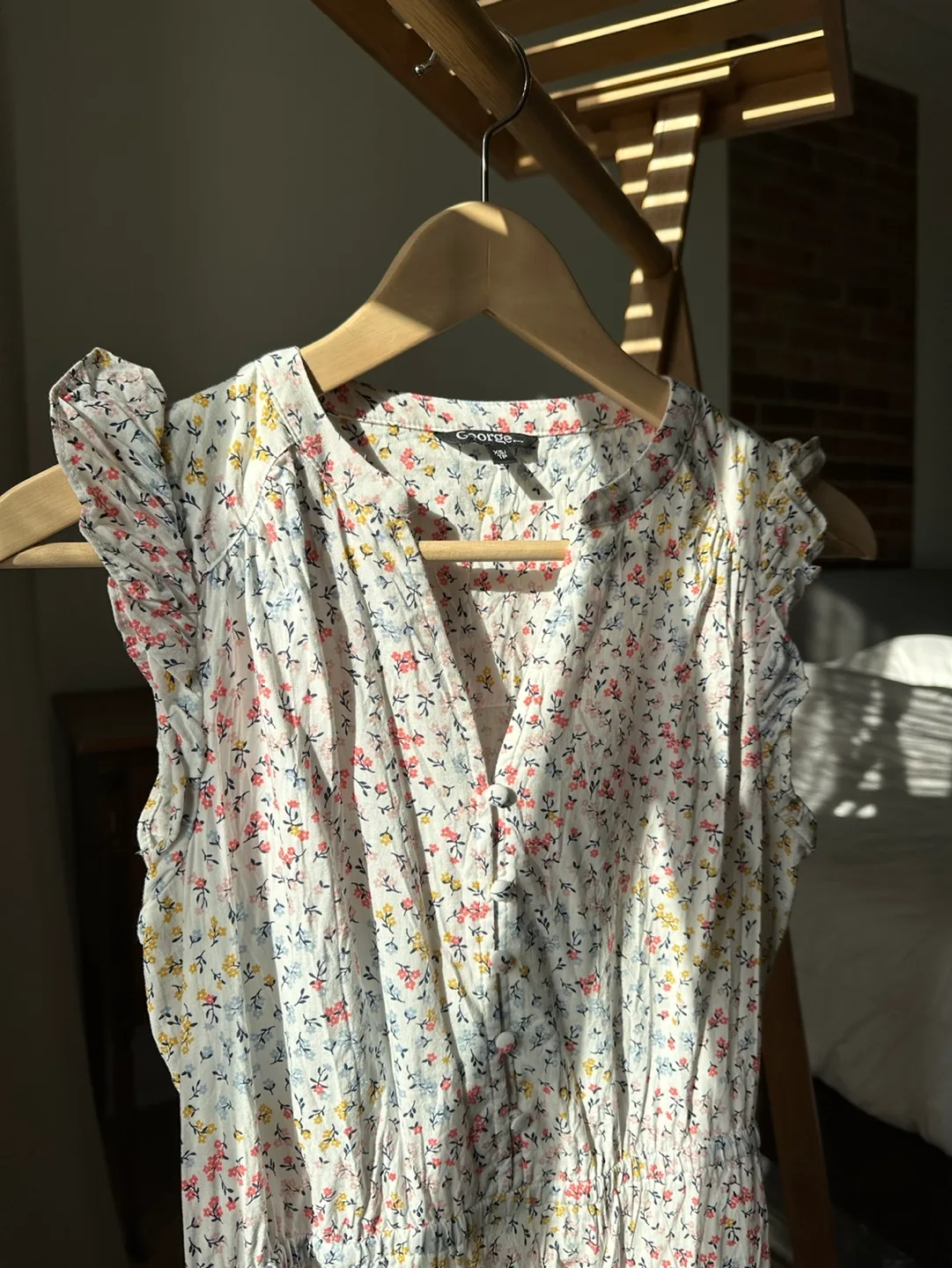 Floral Midi Dress image indicator(5)