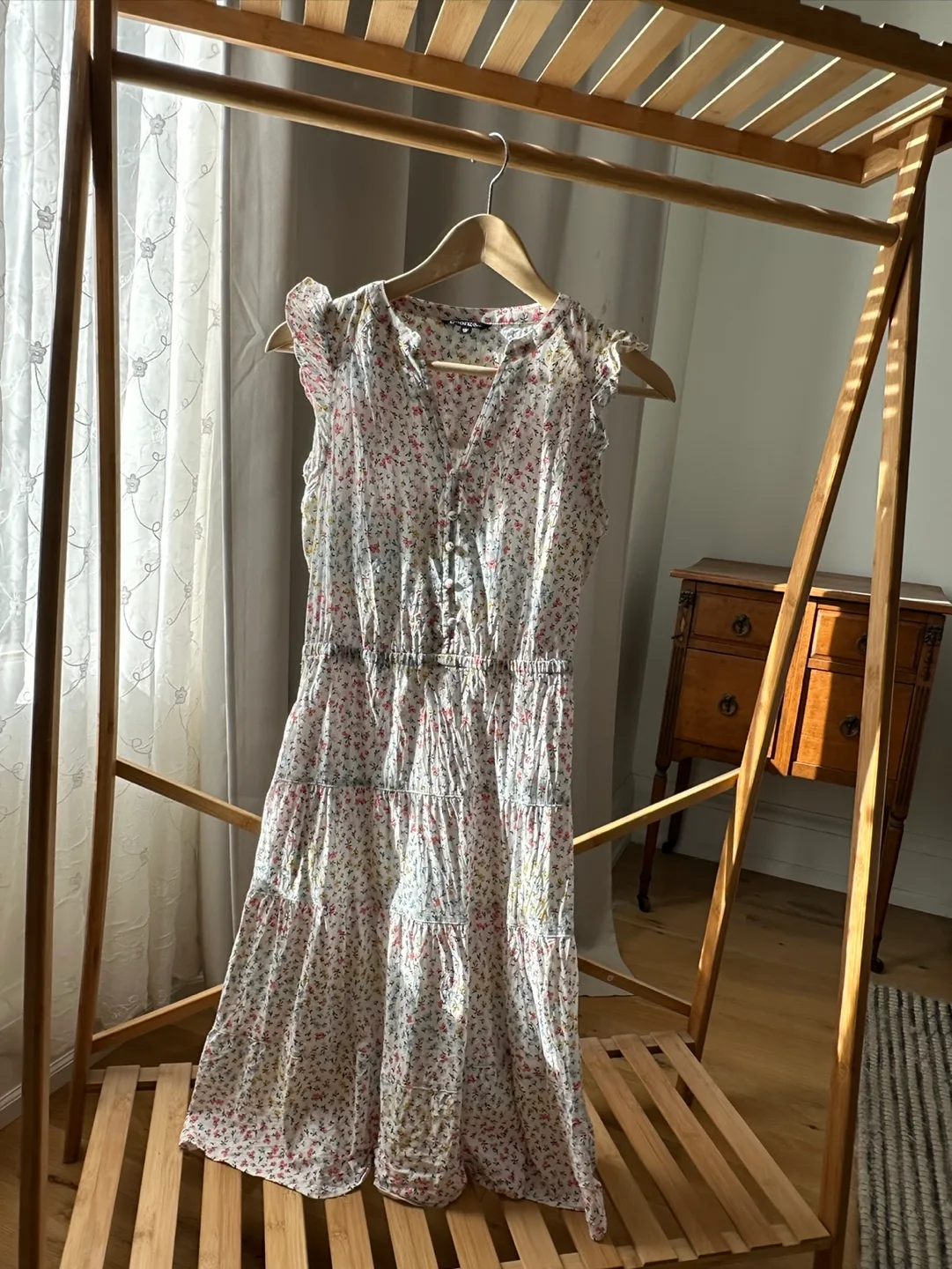 Floral Midi Dress image indicator(2)