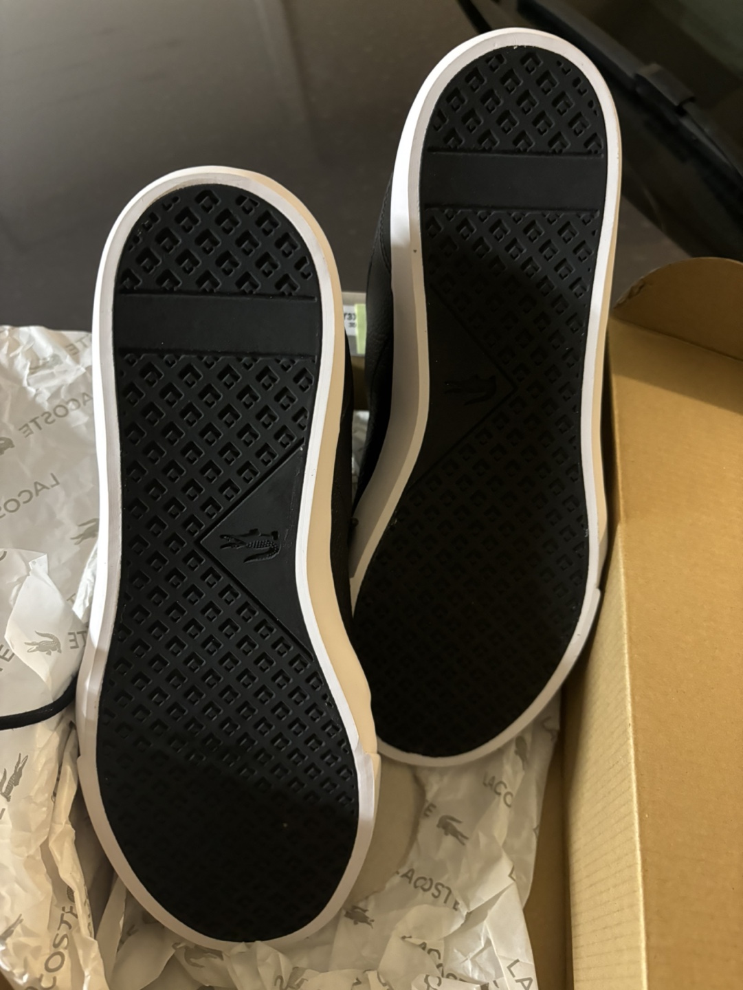 Lacoste Men's Black Leather Sneakers Size 8 - photo 3