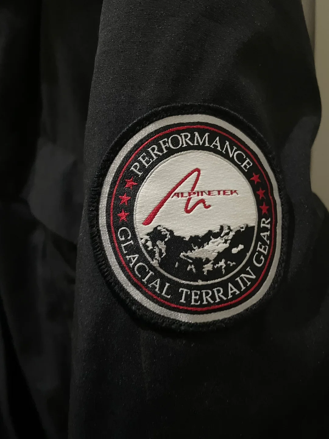 Women’s Large Alpinetek Down Filled Coat image indicator(2)