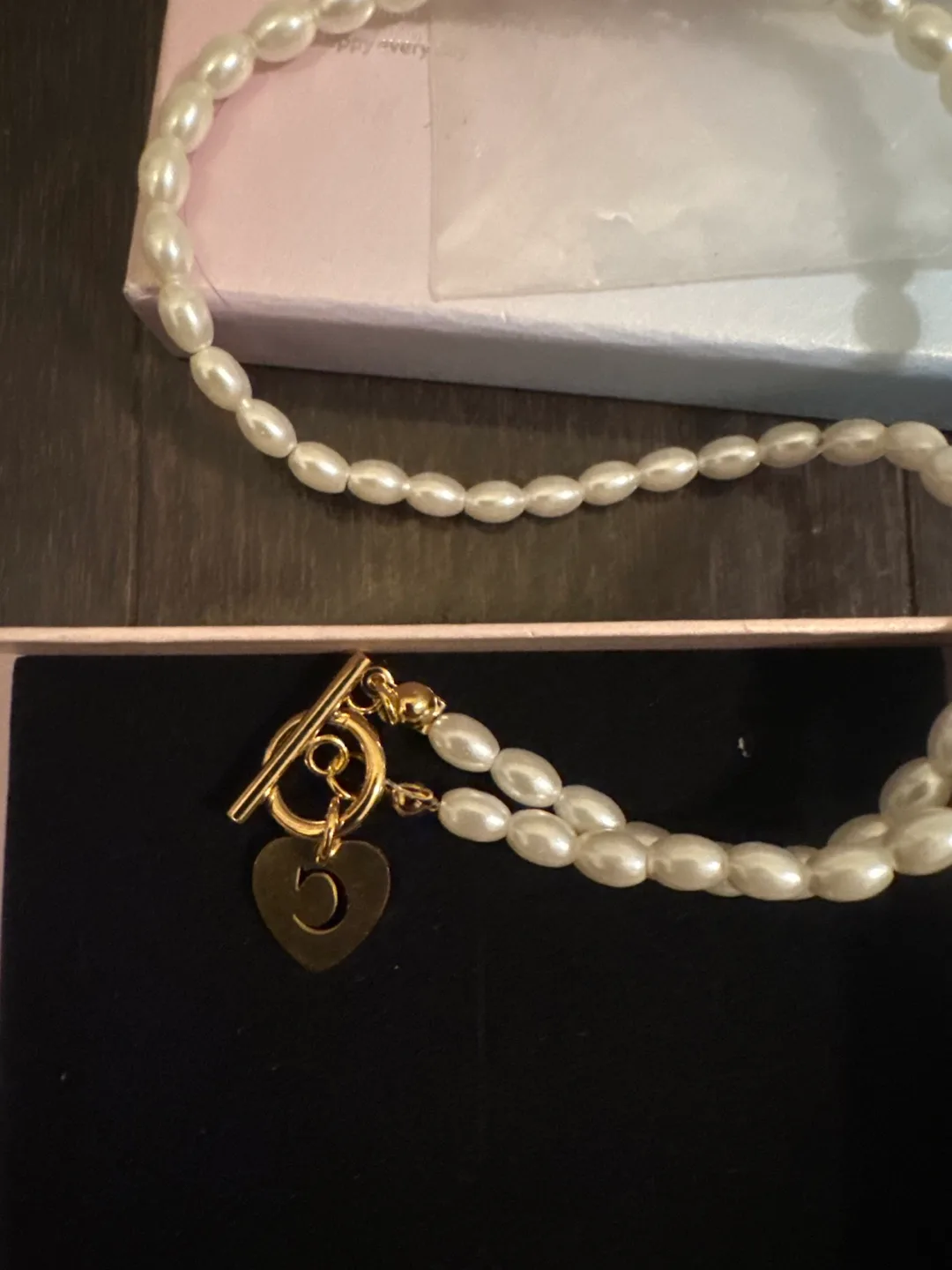 Pearl Necklace with Heart Charm image indicator(3)