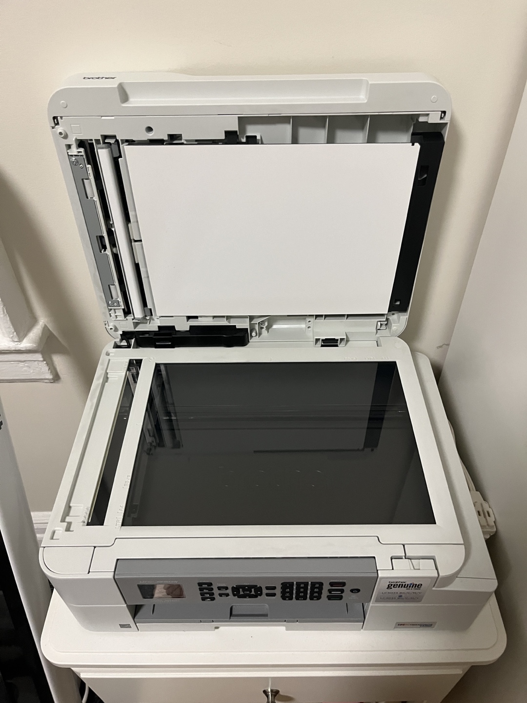 Brother MFC-J805DW Color Inkjet All-in-One Printer - photo 3