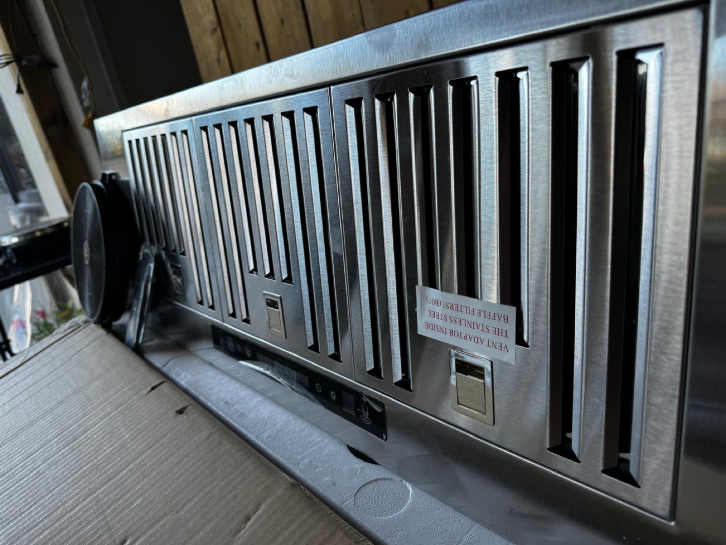 Range Hood, Stainless Steel, Brand New - photo 3