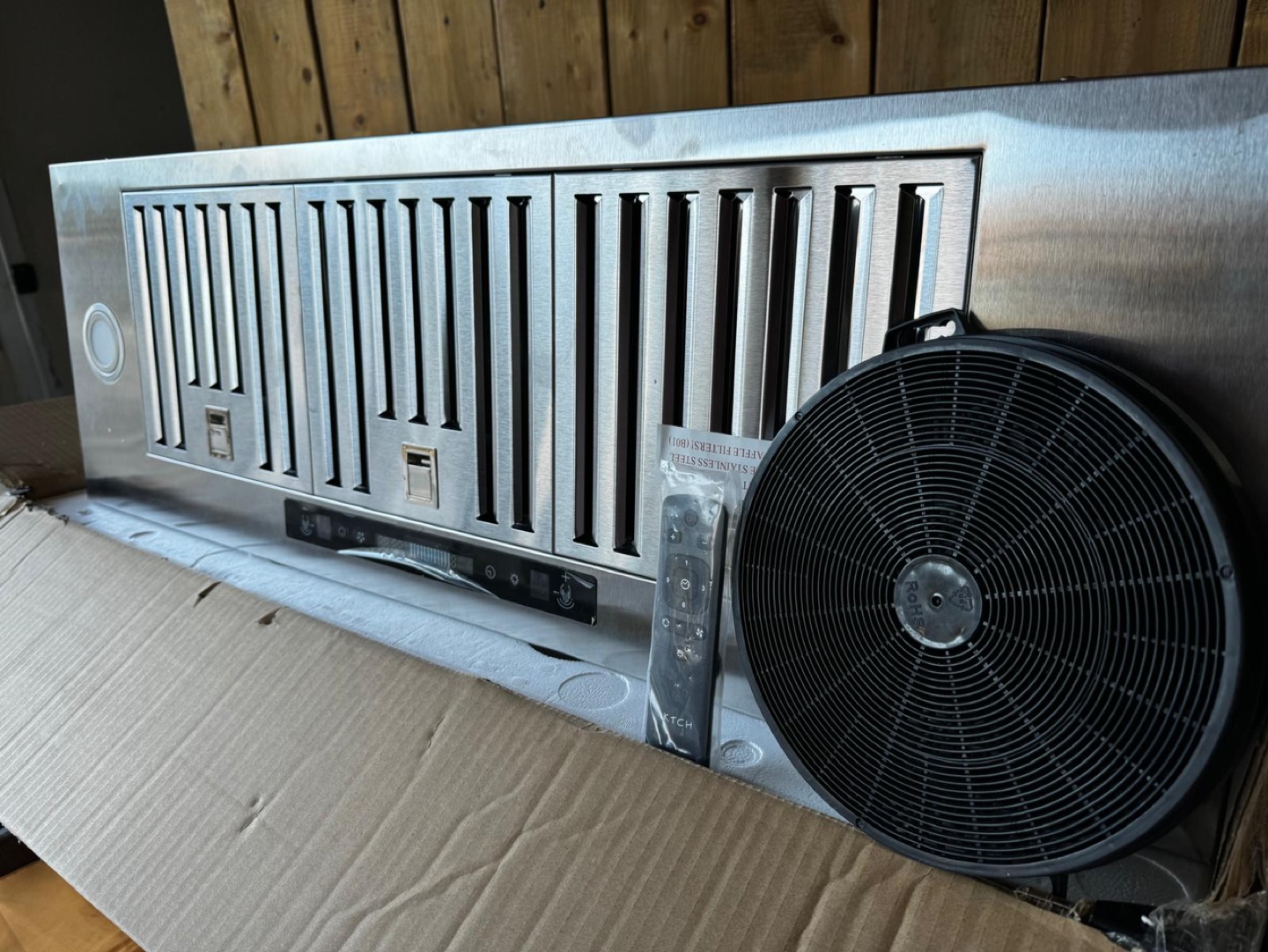 Range Hood, Stainless Steel, Brand New - photo 2