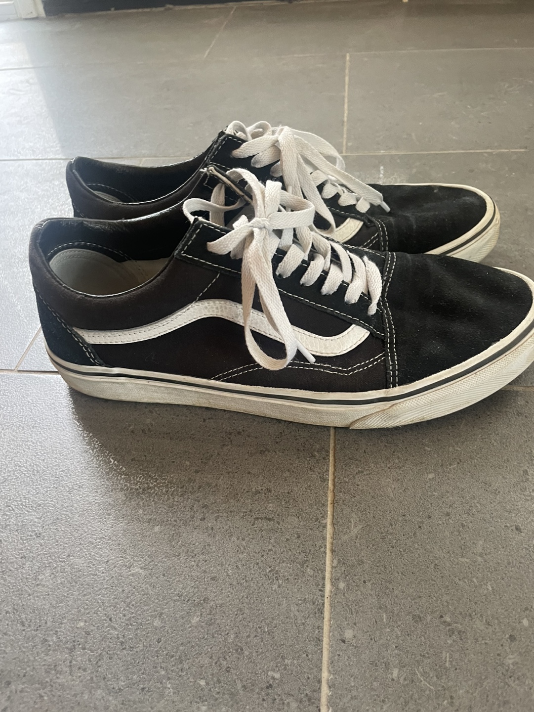 Free* Vans Old Skool Sneakers - photo 2