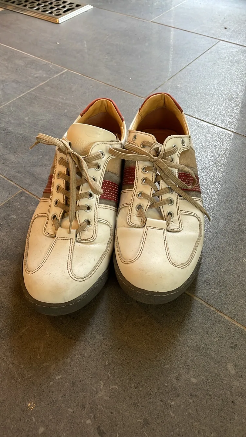 Free* Hawkins men’s White Leather Sneakers thumbnail