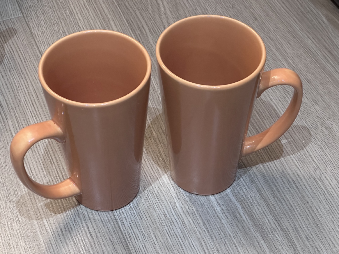 Set of 2 Peach-Coloured Mugs #freecycle