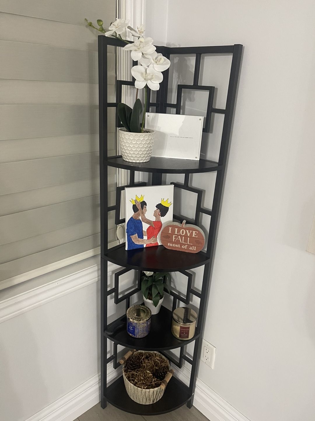 Corner Shelf Unit