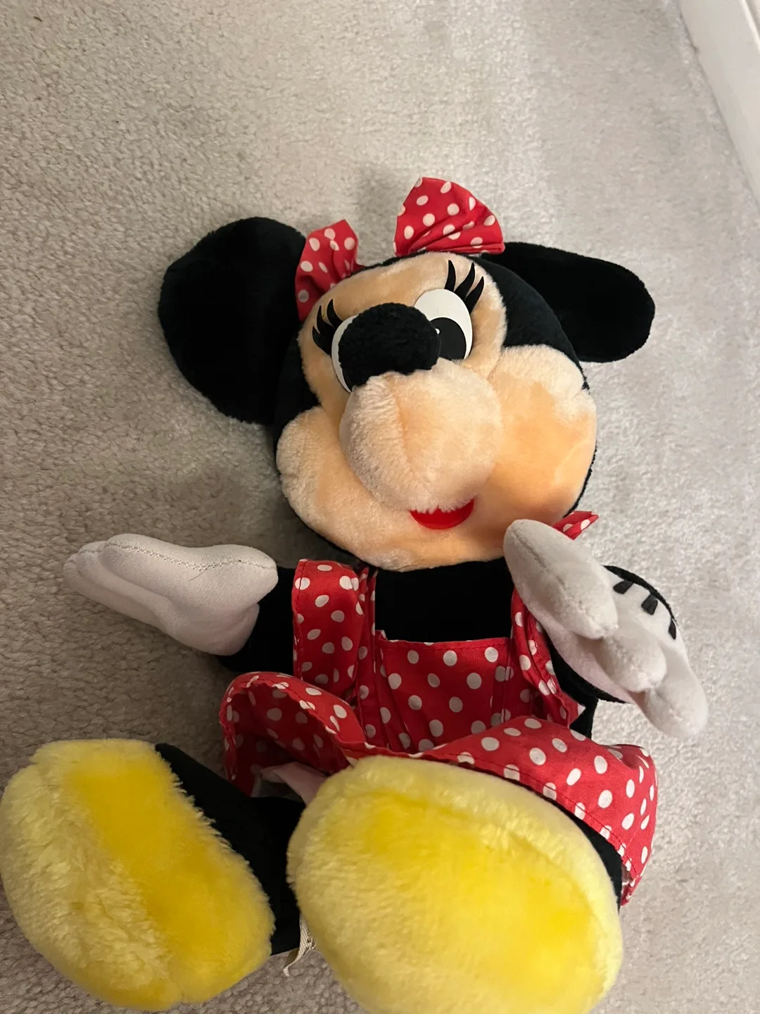 Vintage Minnie Mouse Plush Toy image indicator(3)