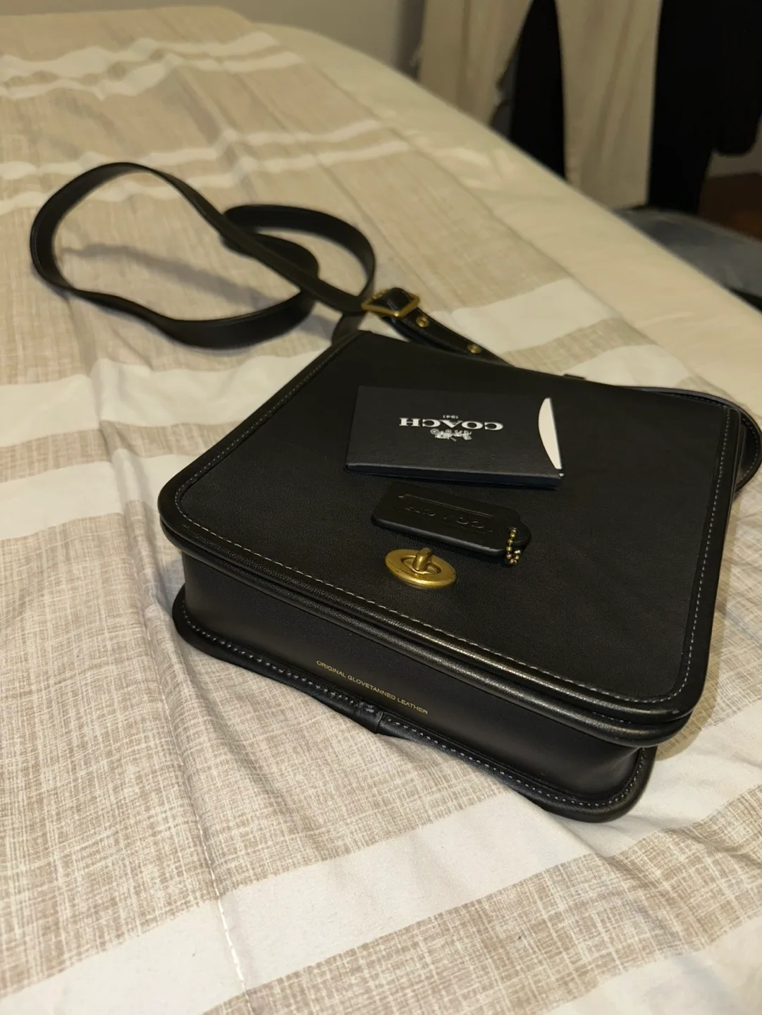 Coach Black Leather Crossbody Bag *ChristmasSelling* image indicator(7)