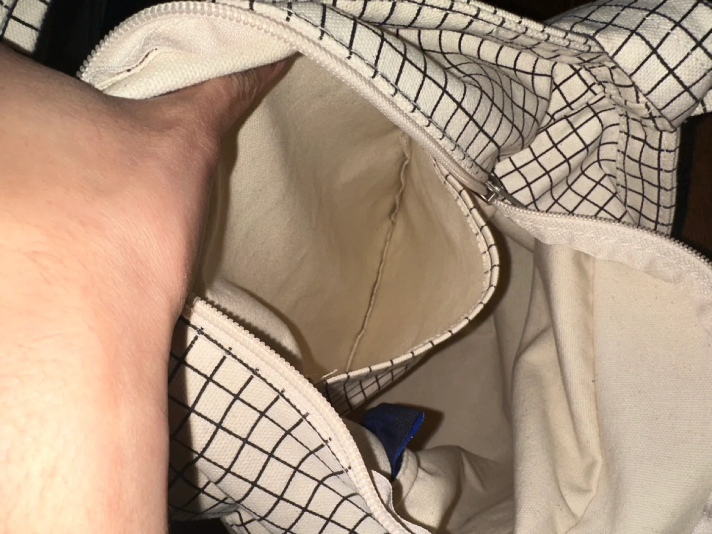 Baggu Checkered Tote Bag image indicator(5)