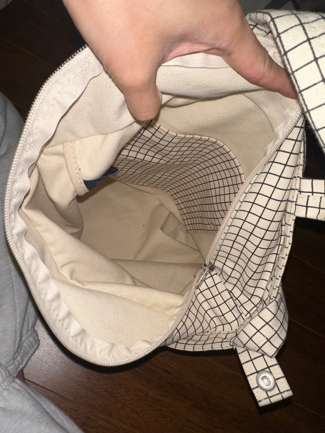 Baggu Checkered Tote Bag image indicator(4)