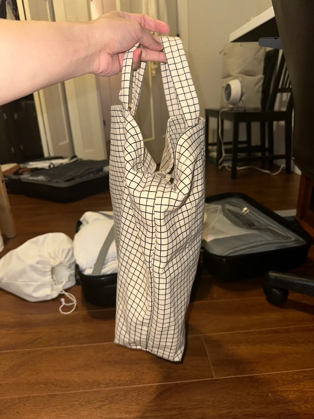Baggu Checkered Tote Bag image indicator(7)