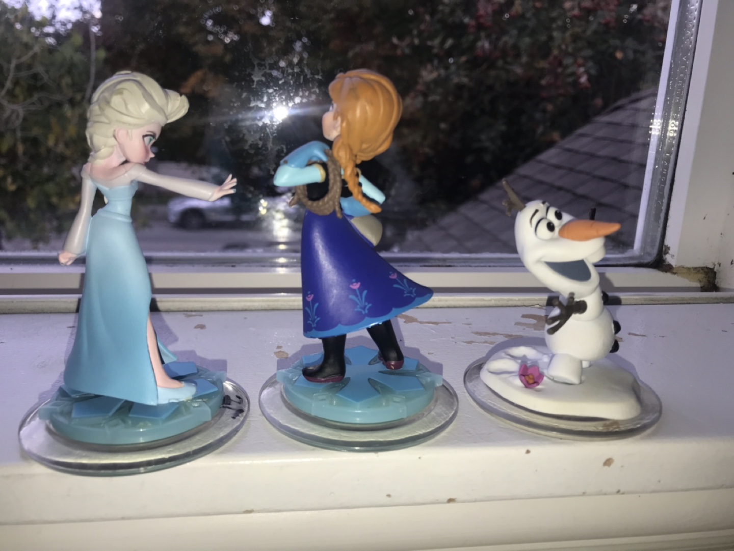 Disney Infinity Frozen Figures Elsa Anna and Olaf. - photo 2