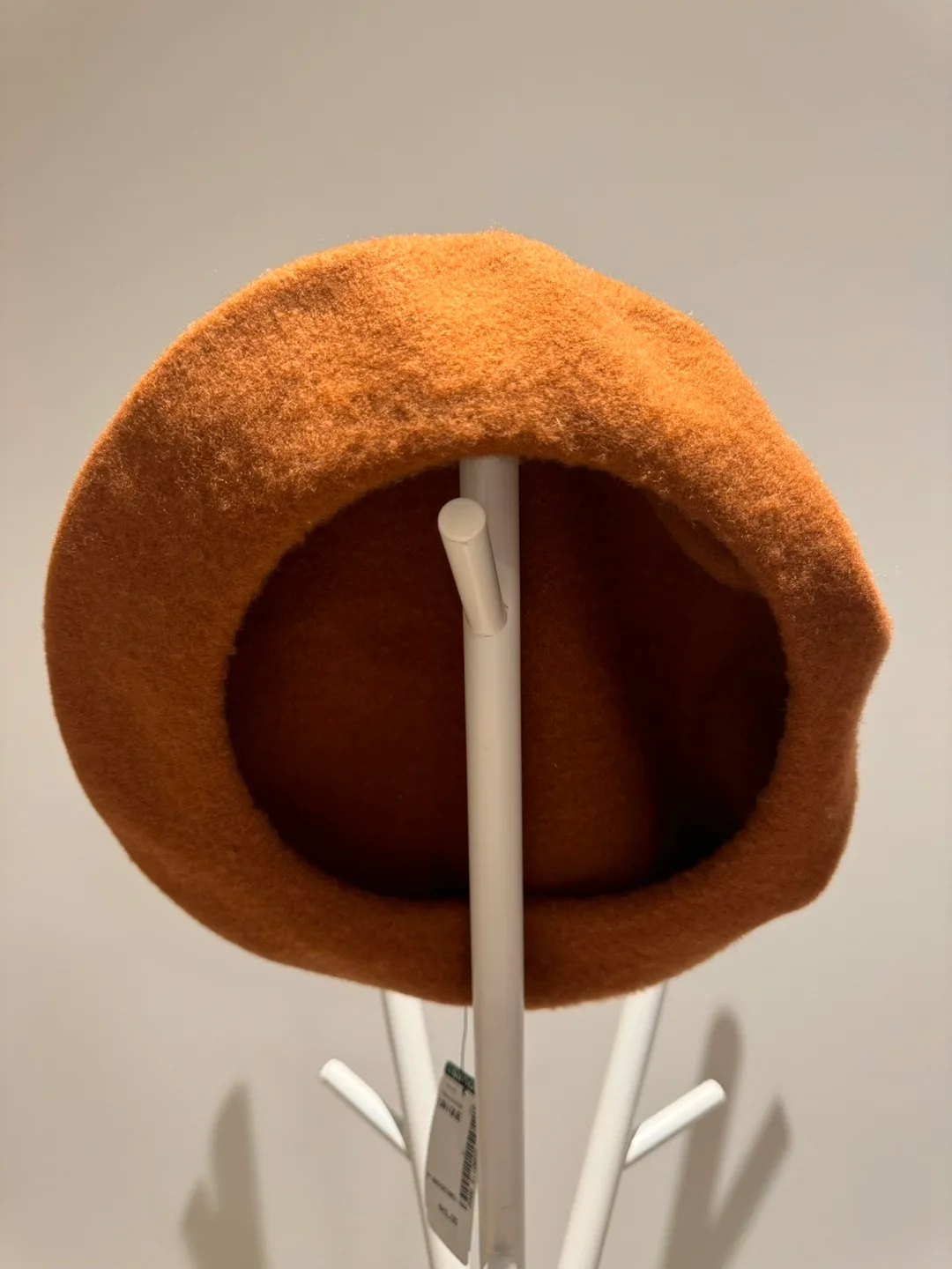 (Brand New) 100% Wool Round Beret Hat image indicator(6)