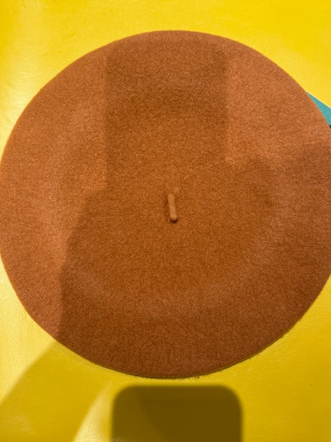 (Brand New) 100% Wool Round Beret Hat image indicator(3)