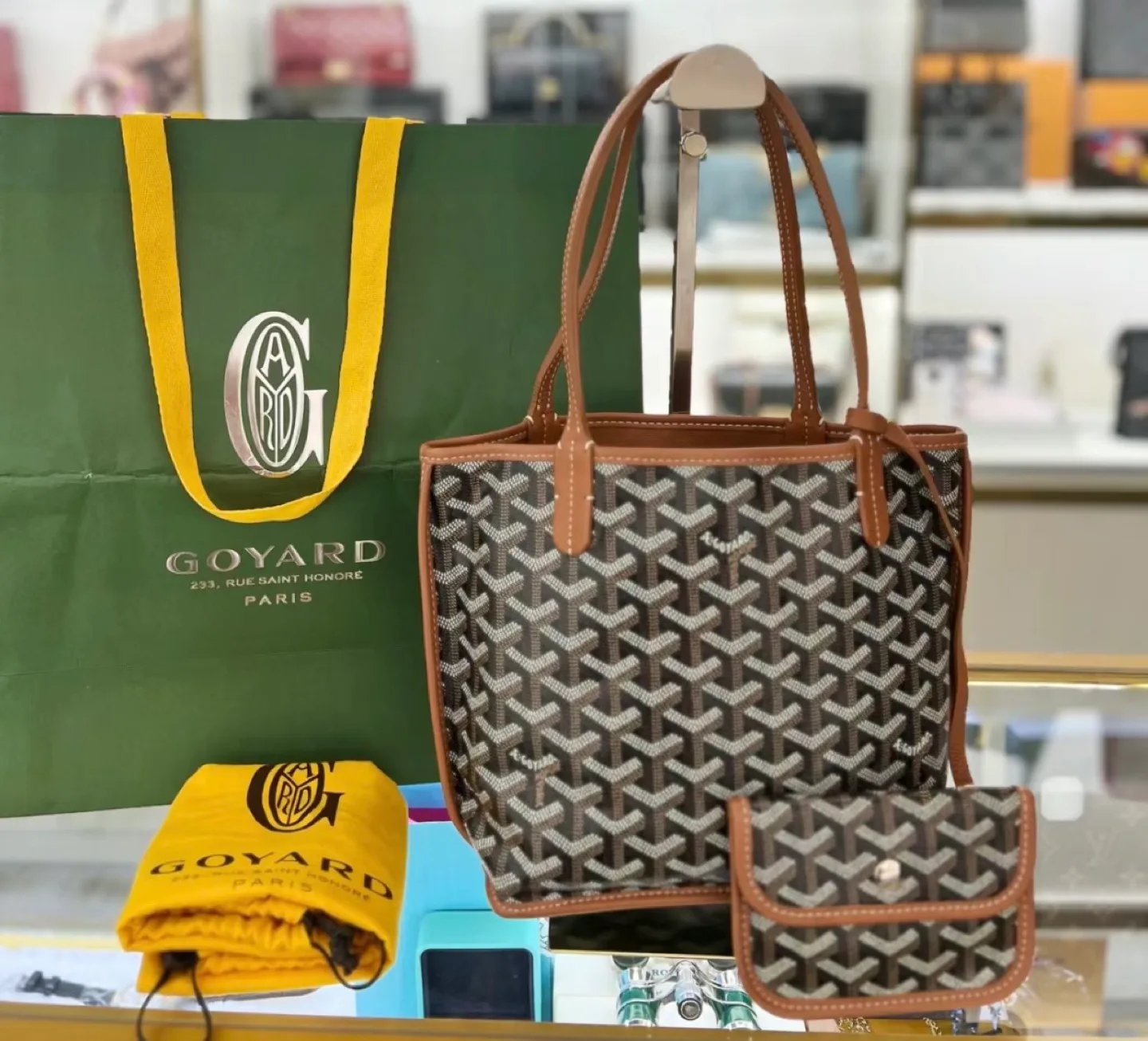 100% Authentic Goyard mini tote image indicator(2)