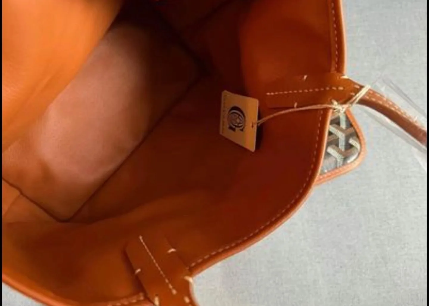 100% Authentic Goyard mini tote image indicator(7)