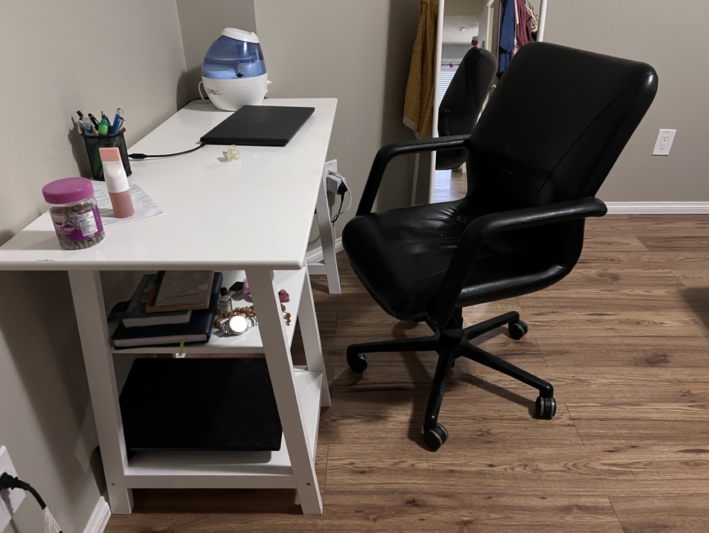White Desk with Black Office Chair