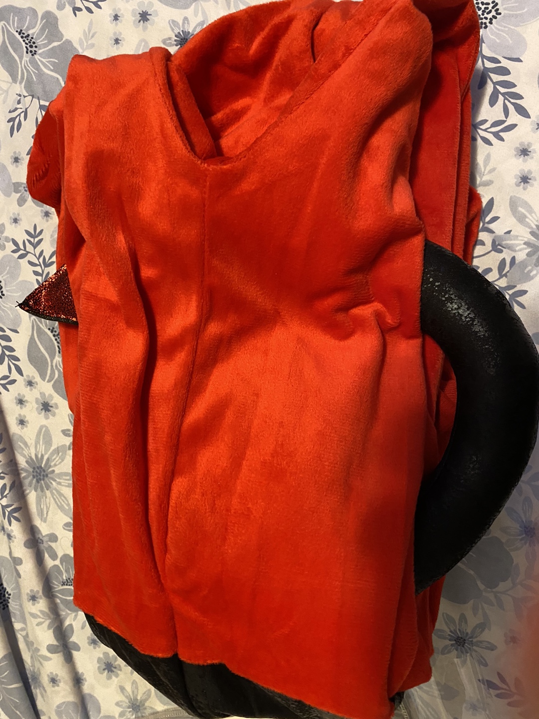 Spirit Halloween Devil jumpsuit - photo 2