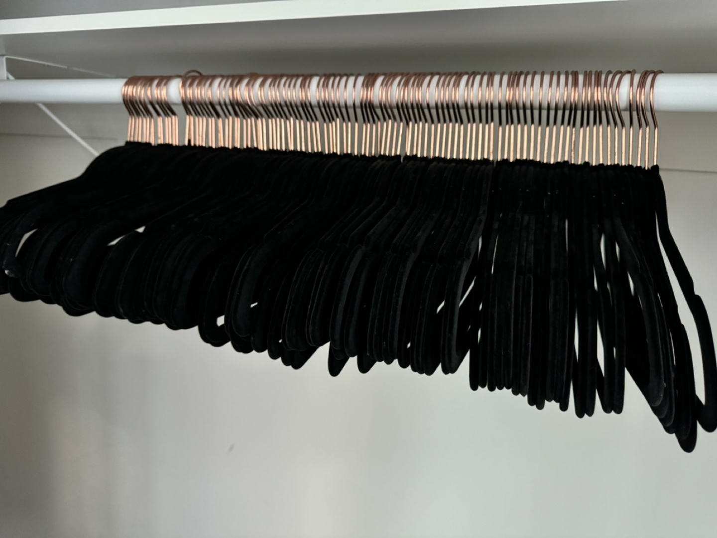 Velvet Hangers with Rose Gold Hooks - photo 3