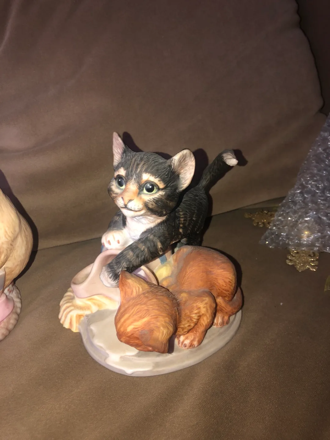 Set of 2 Kitten Figurines porcelain image indicator(2)