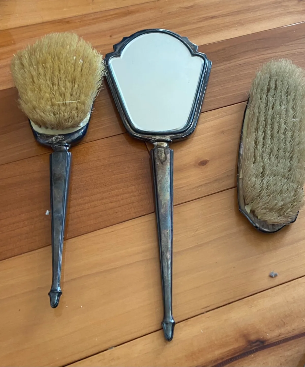 Vintage Silver Vanity Set image indicator(3)