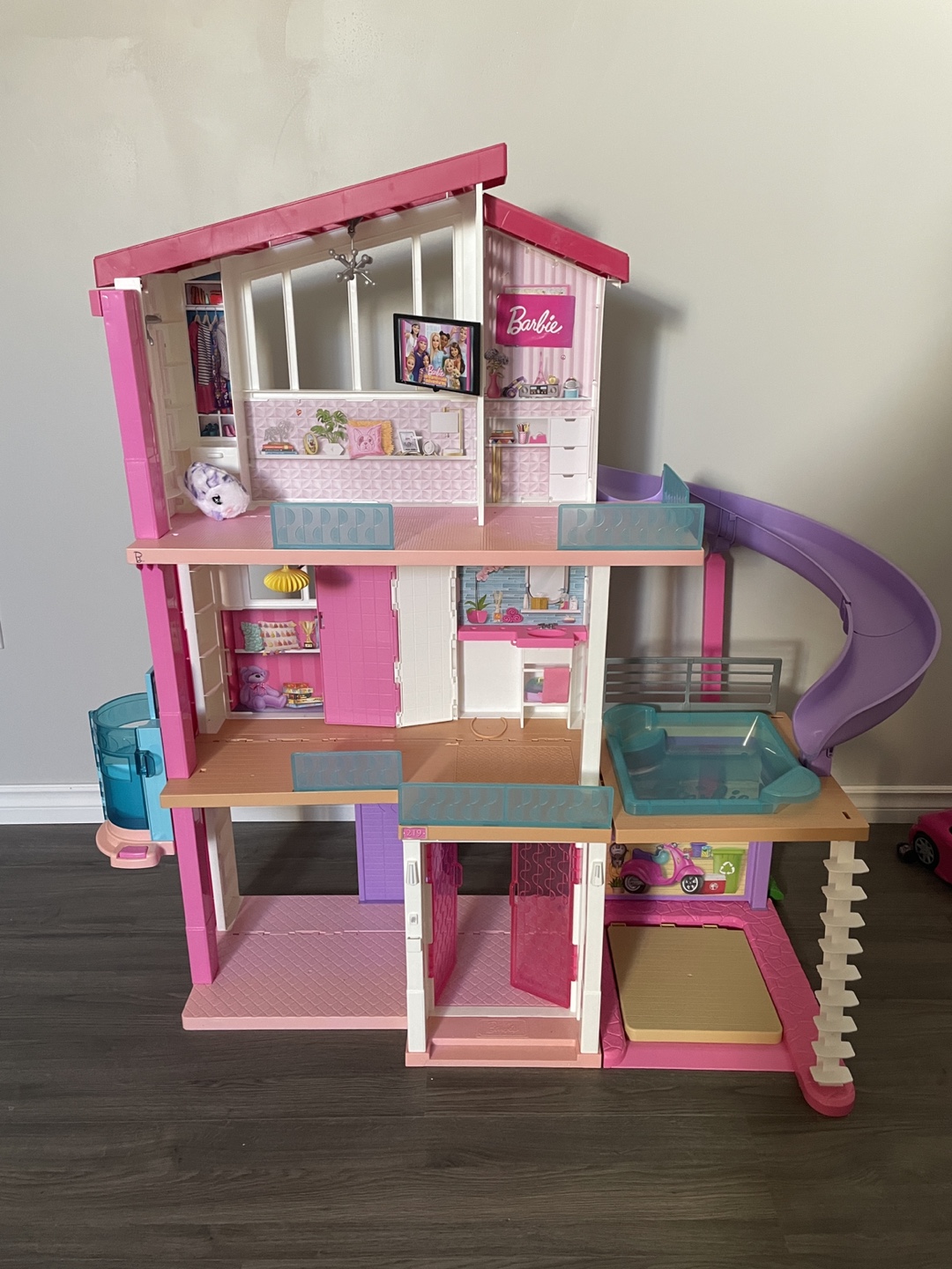 Barbie Dreamhouse Adventures Dollhouse