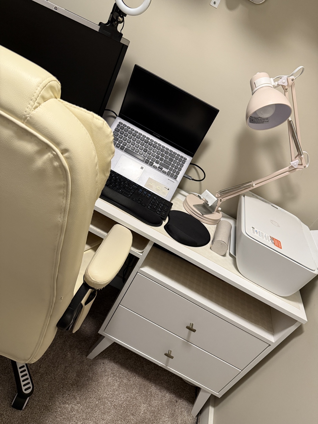 White Desk with Two Drawers - photo 4