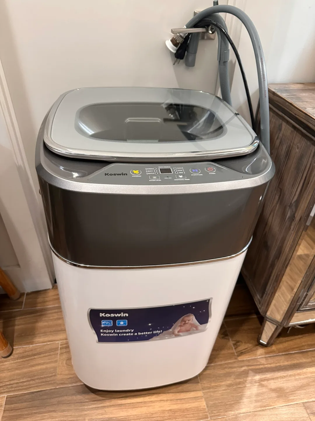 Koswin Compact Washing Machine thumbnail