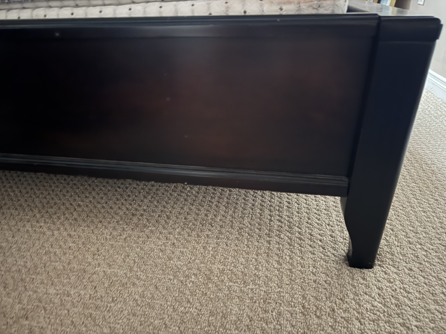 Queen Size Bed Frame w/headboard - photo 2