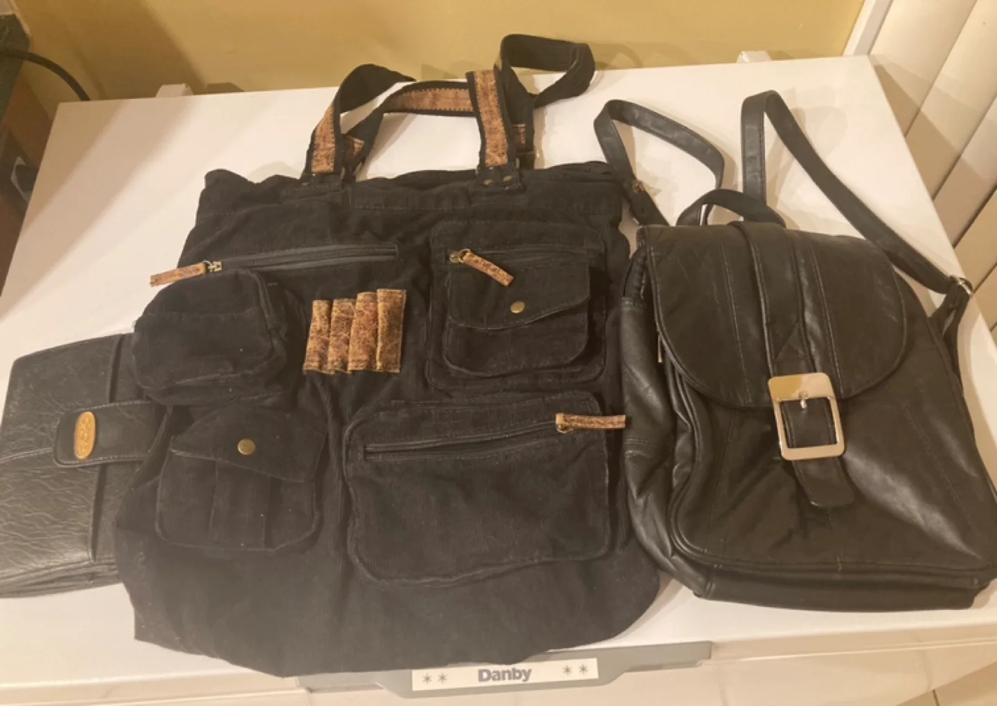 Wallet and 2 bags (all together for $5)(in good condition) thumbnail