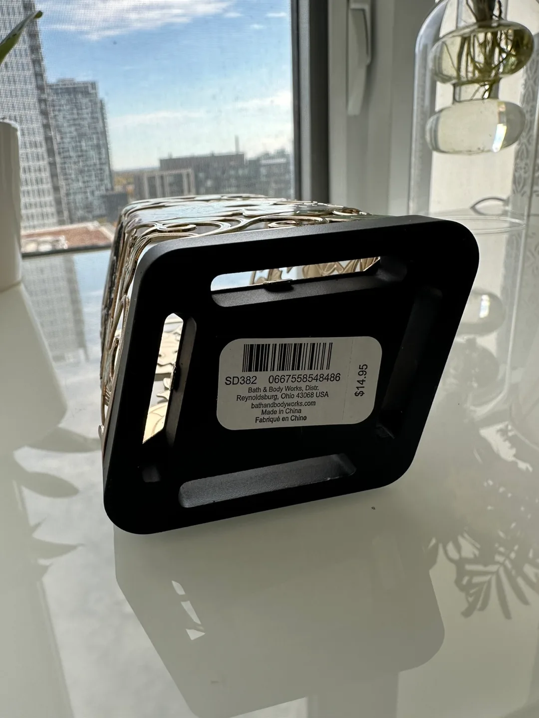 Brand new Bath & Body Works autumn Soap Dispenser image indicator(4)