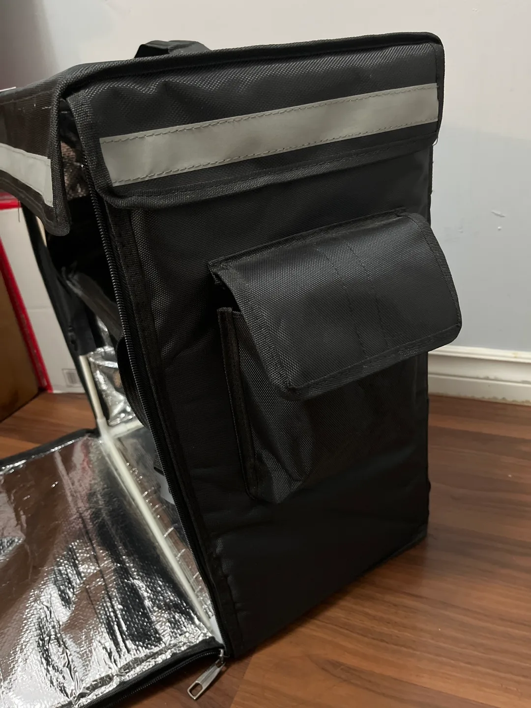 XL Delivery Bag Insulated Food Delivery Bag with Shelf image indicator(5)